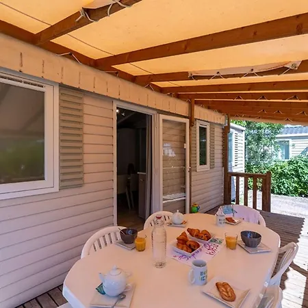Campingplatz Mobil-home Cosy Avec Terrasse - 5 Personnes - Api-1-52-822